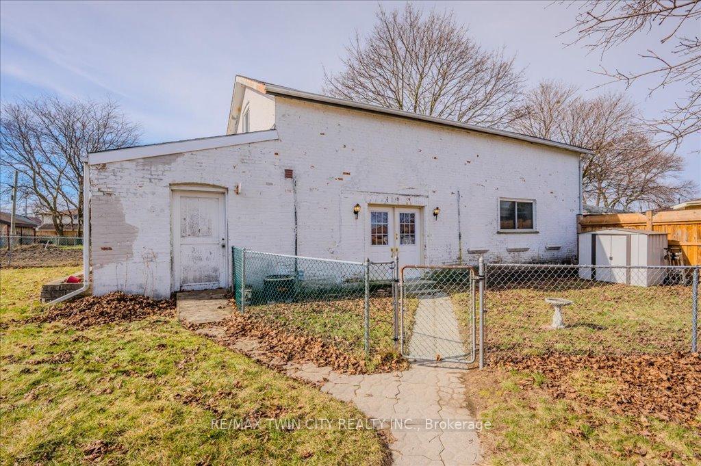 Photo 26 of 13 Alma Street, Brant, Brantford Twp — HOMEH