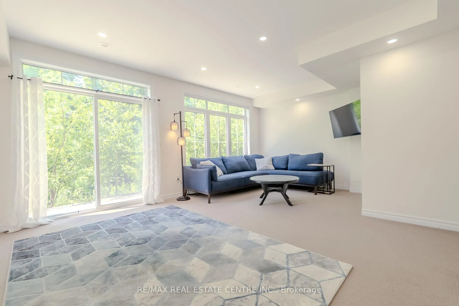 Photo 17 of Unit 42, 181 Parktree Drive, Vaughan, Maple — HOMEH