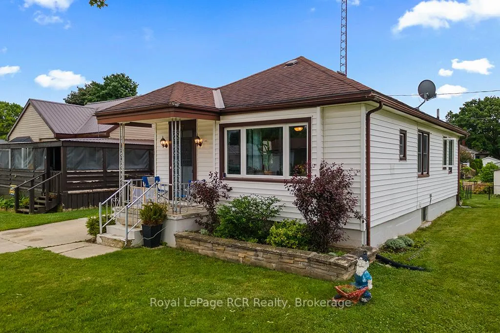 Photo 3 of 57 7th St SE Street, Arran-Elderslie — HOMEH