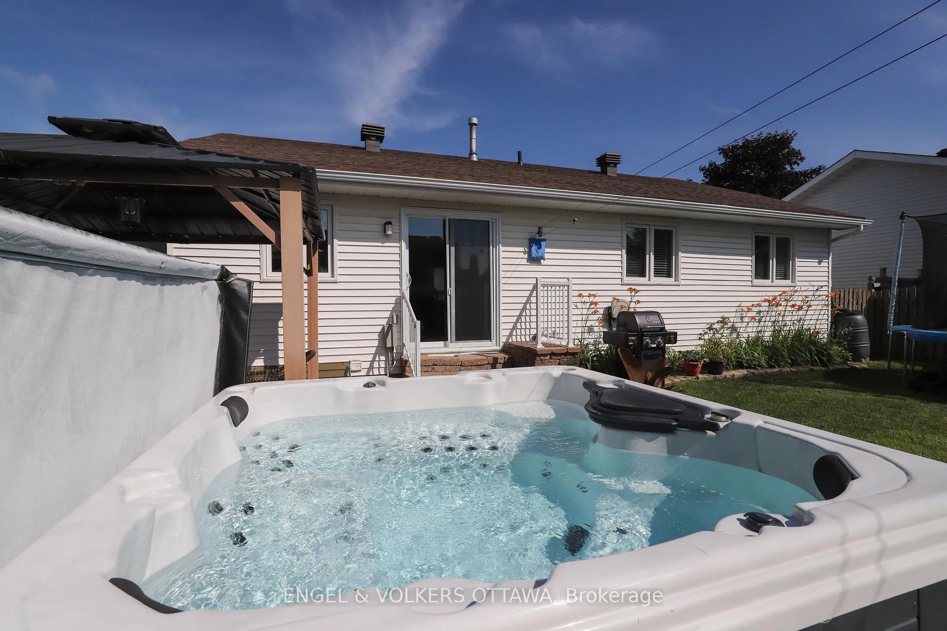 Photo 34 of 4 Maple Drive, Arnprior — HOMEH