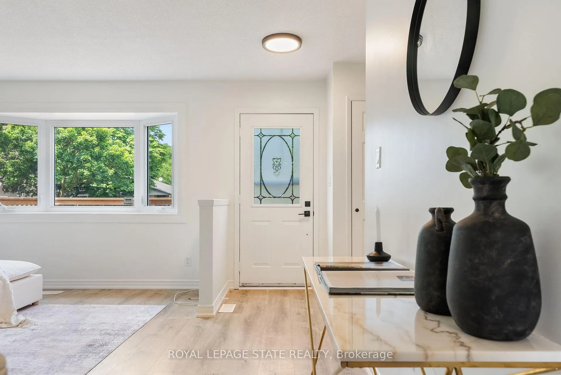 Photo 8 of 37 Birchpark Drive, Grimsby, Grimsby Beach — HOMEH