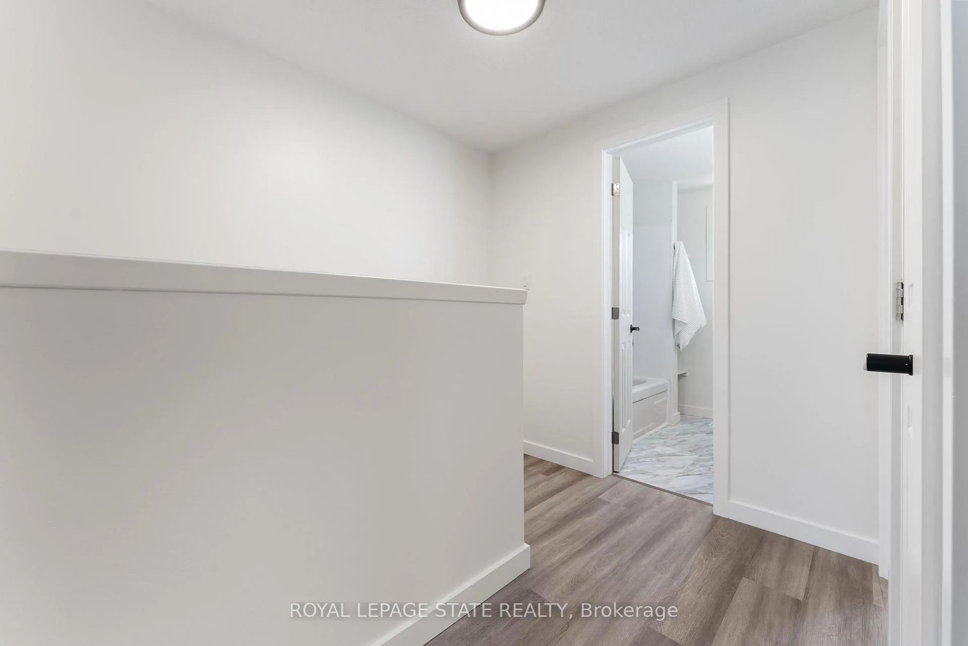 Photo 22 of 37 Birchpark Drive, Grimsby, Grimsby Beach — HOMEH