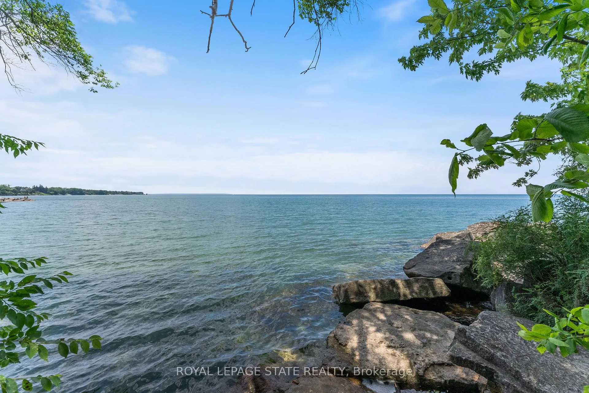 Photo 34 of 37 Birchpark Drive, Grimsby, Grimsby Beach — HOMEH