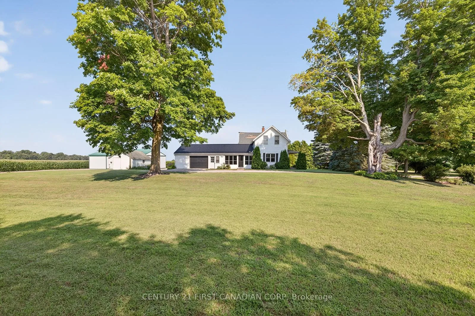 Photo 2 of 20068 Bury Road, Chatham-Kent, Highgate — HOMEH