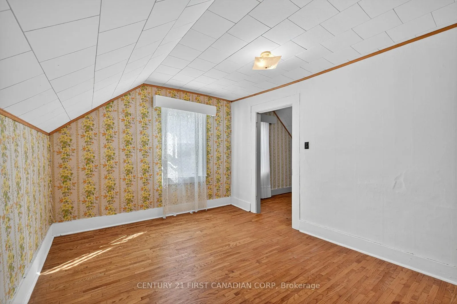Photo 22 of 20068 Bury Road, Chatham-Kent, Highgate — HOMEH