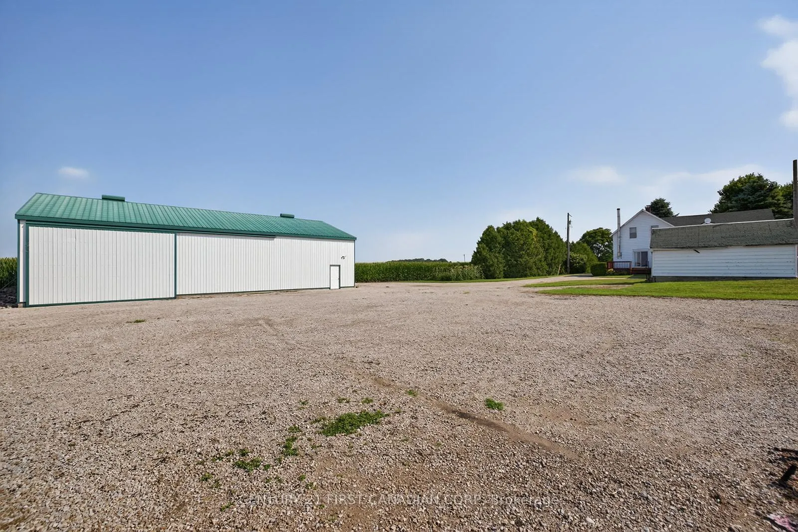 Photo 33 of 20068 Bury Road, Chatham-Kent, Highgate — HOMEH