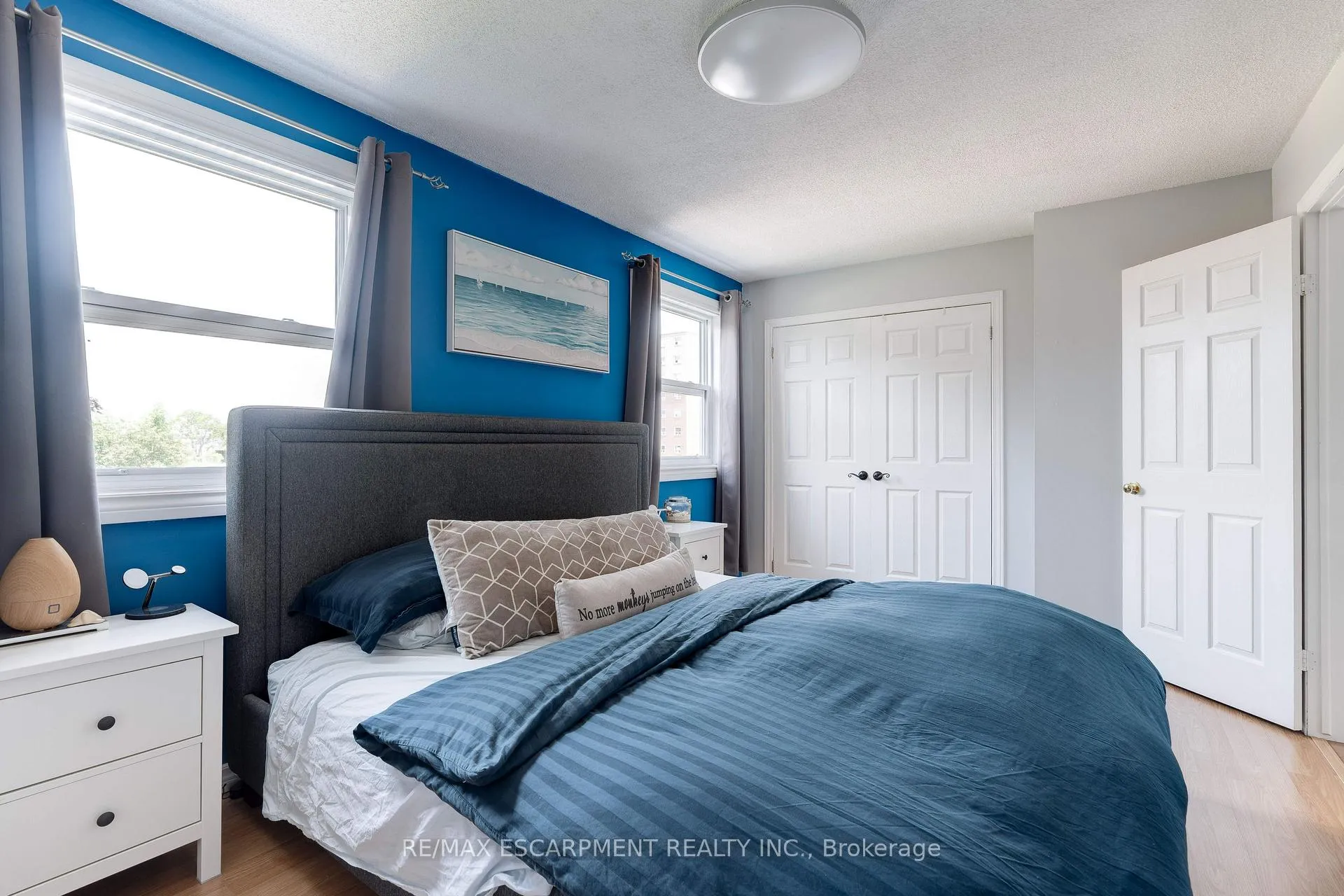 Photo 26 of 23 Niagara Street, Grimsby, Grimsby Beach — HOMEH
