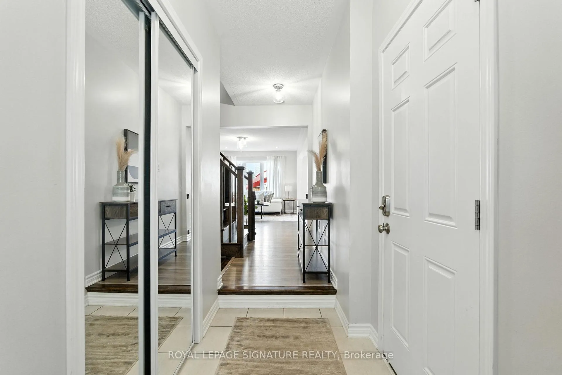 Photo 5 of Unit 7, 1000 Asleton Boulevard, Milton, Willmott — HOMEH