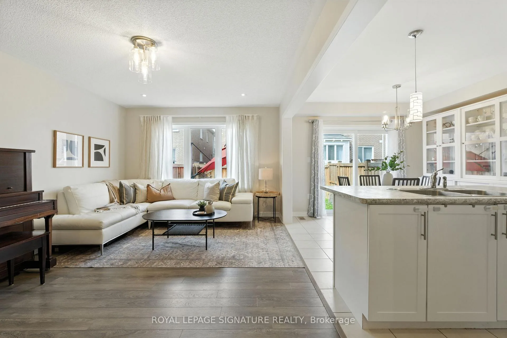 Photo 6 of Unit 7, 1000 Asleton Boulevard, Milton, Willmott — HOMEH