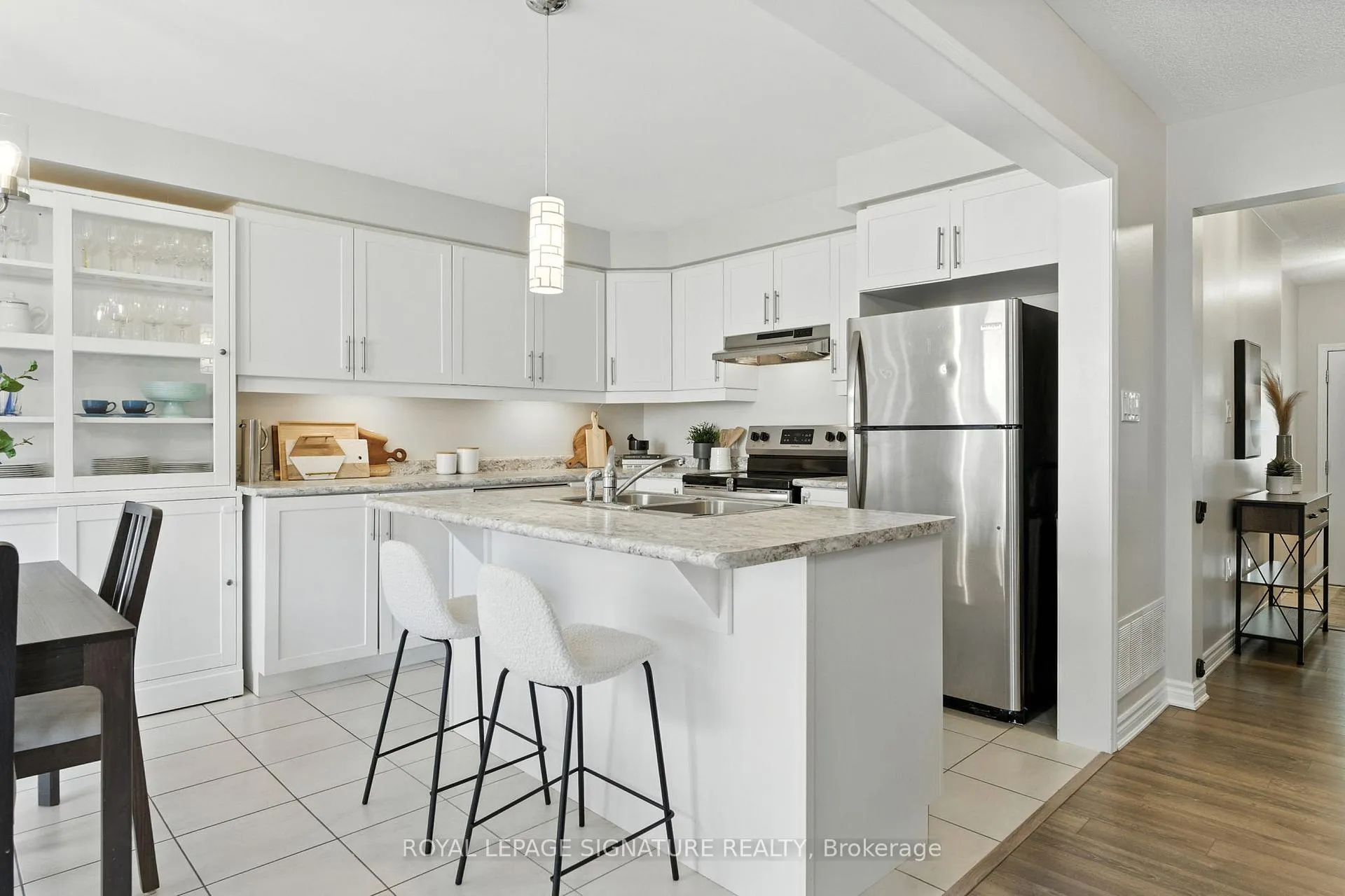 Photo 12 of Unit 7, 1000 Asleton Boulevard, Milton, Willmott — HOMEH
