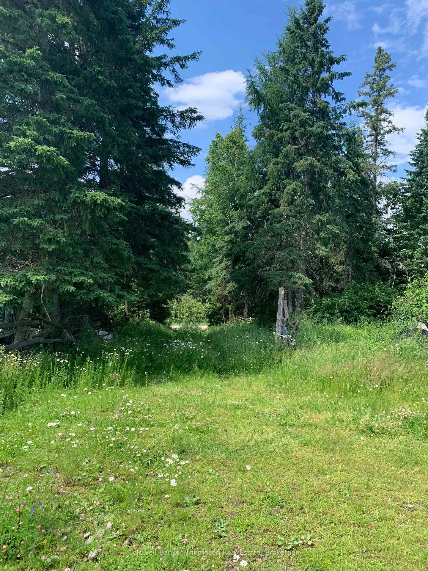 Photo 1 of 518 Highway W, McMurrich/Monteith, Sprucedale — HOMEH
