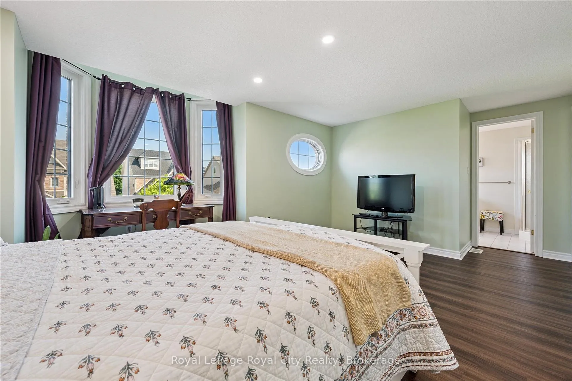 Photo 26 of 4 Holland Crescent, Guelph, Pineridge/Westminster Woods — HOMEH