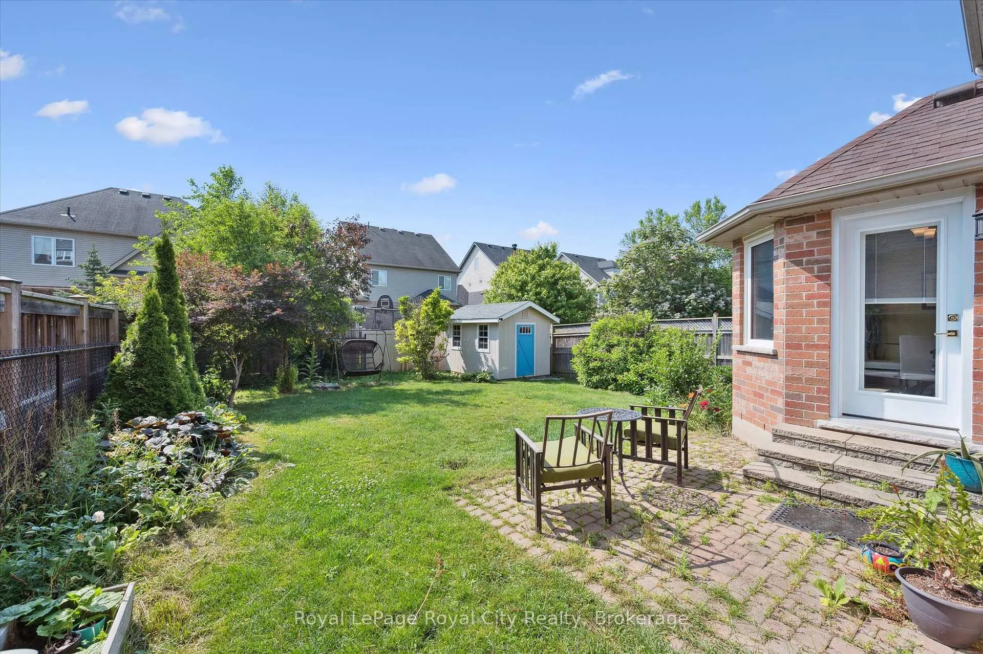 Photo 36 of 4 Holland Crescent, Guelph, Pineridge/Westminster Woods — HOMEH