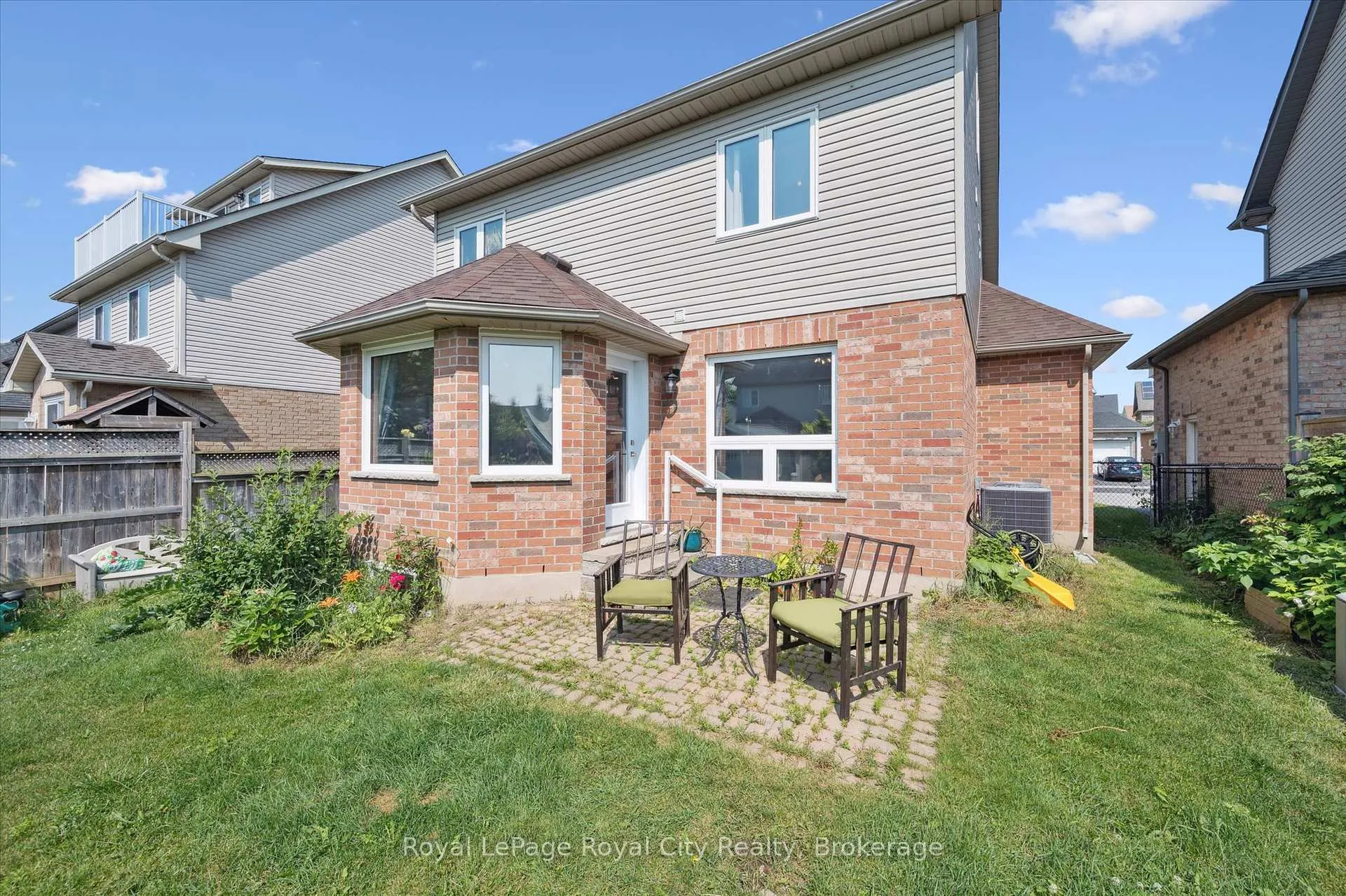 Photo 40 of 4 Holland Crescent, Guelph, Pineridge/Westminster Woods — HOMEH