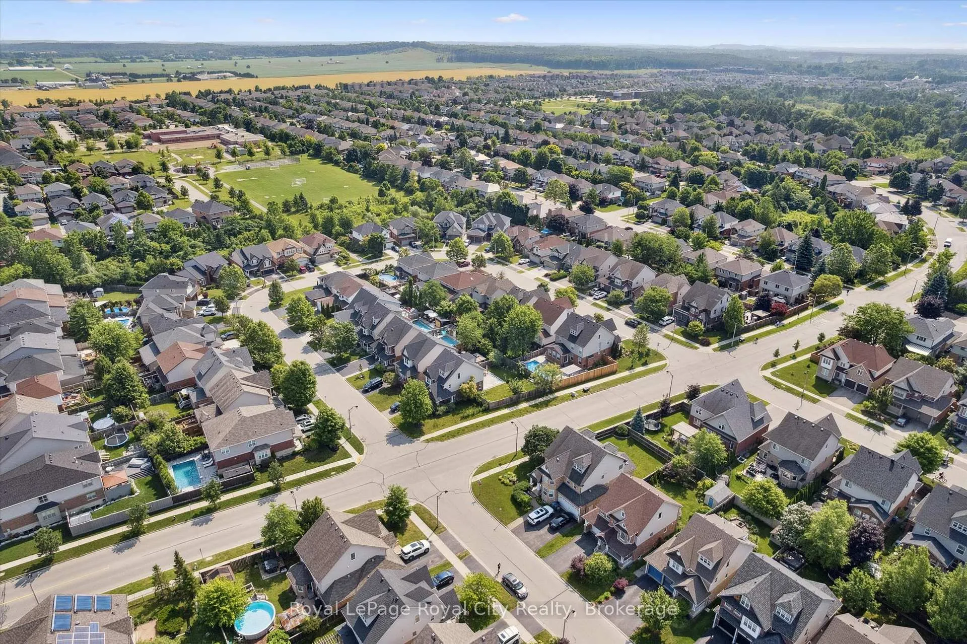 Photo 43 of 4 Holland Crescent, Guelph, Pineridge/Westminster Woods — HOMEH