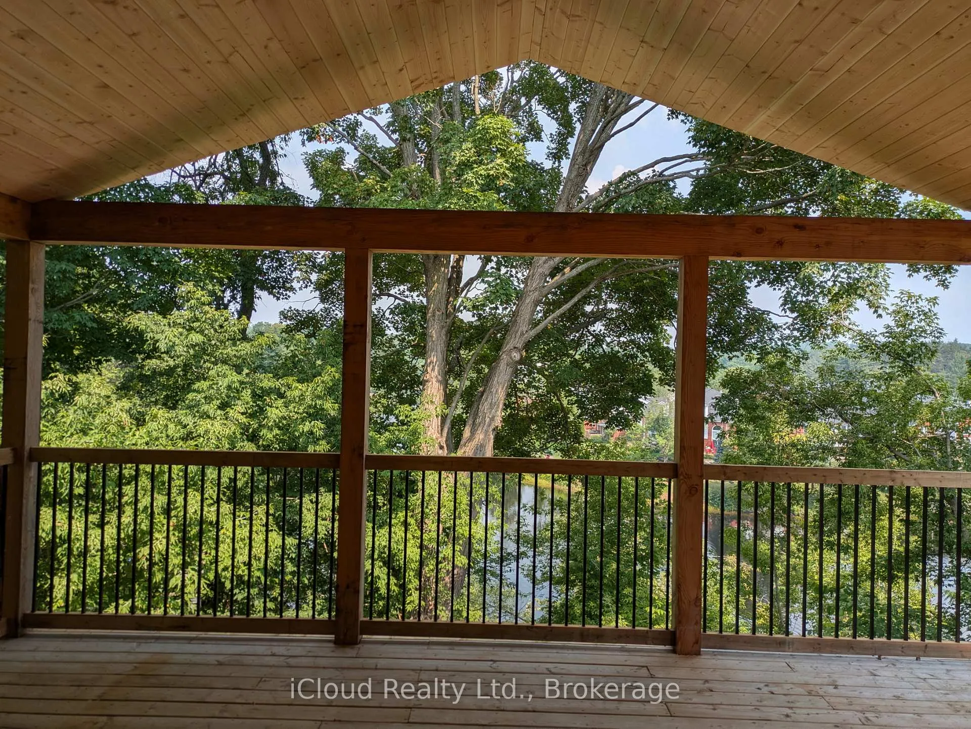 Photo 5 of 101 Holditch Street, Bracebridge, Monck (Bracebridge) — HOMEH