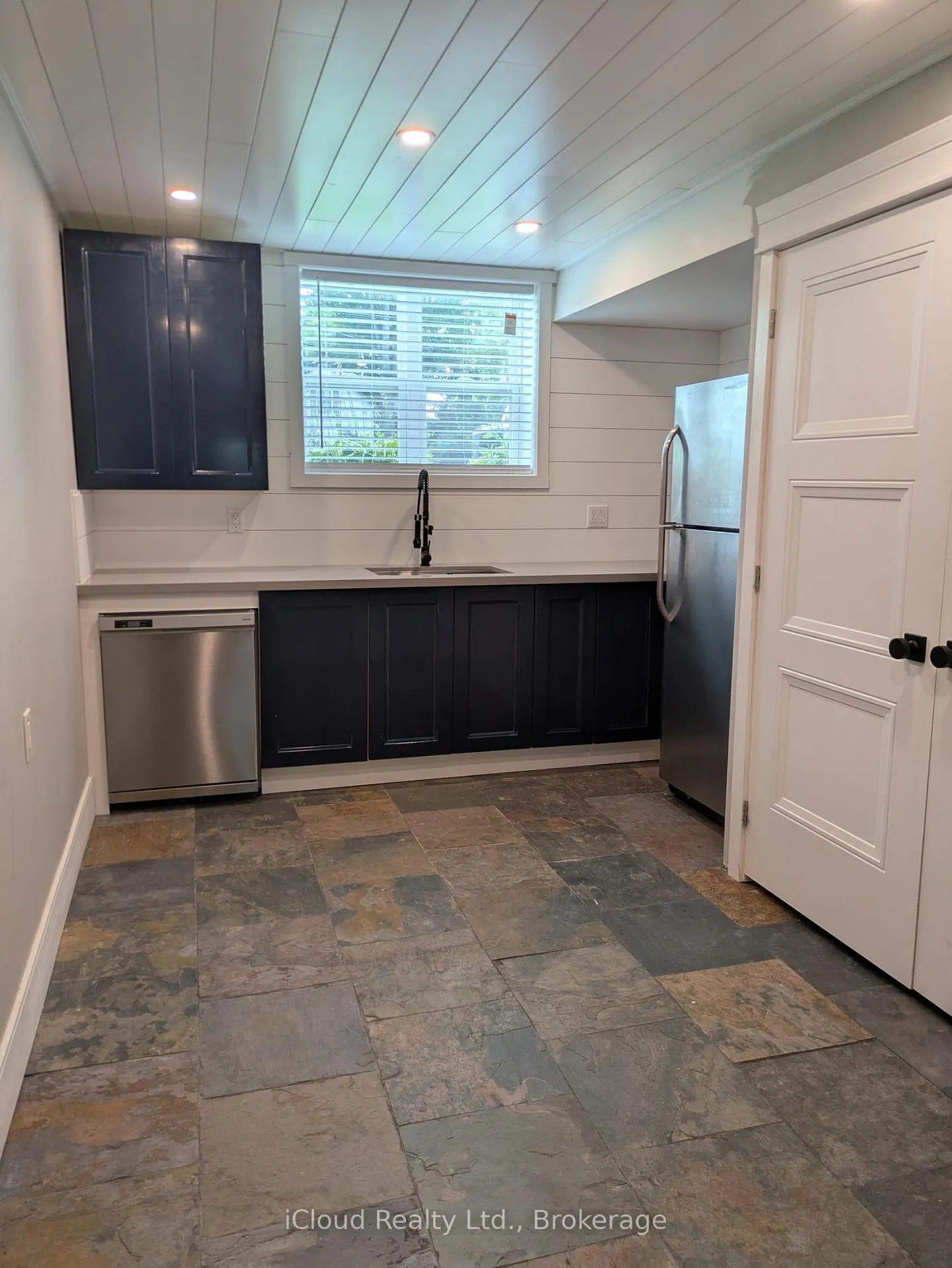 Photo 20 of 101 Holditch Street, Bracebridge, Monck (Bracebridge) — HOMEH