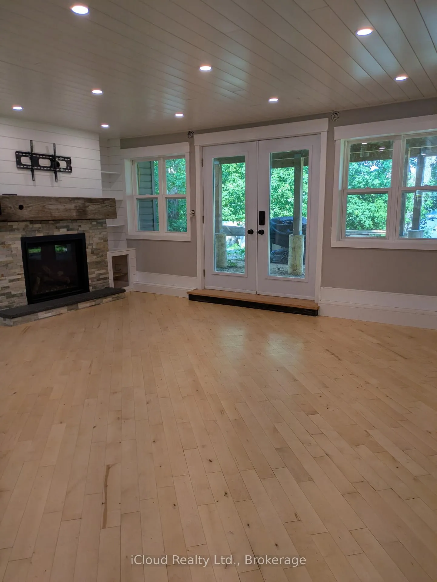 Photo 22 of 101 Holditch Street, Bracebridge, Monck (Bracebridge) — HOMEH
