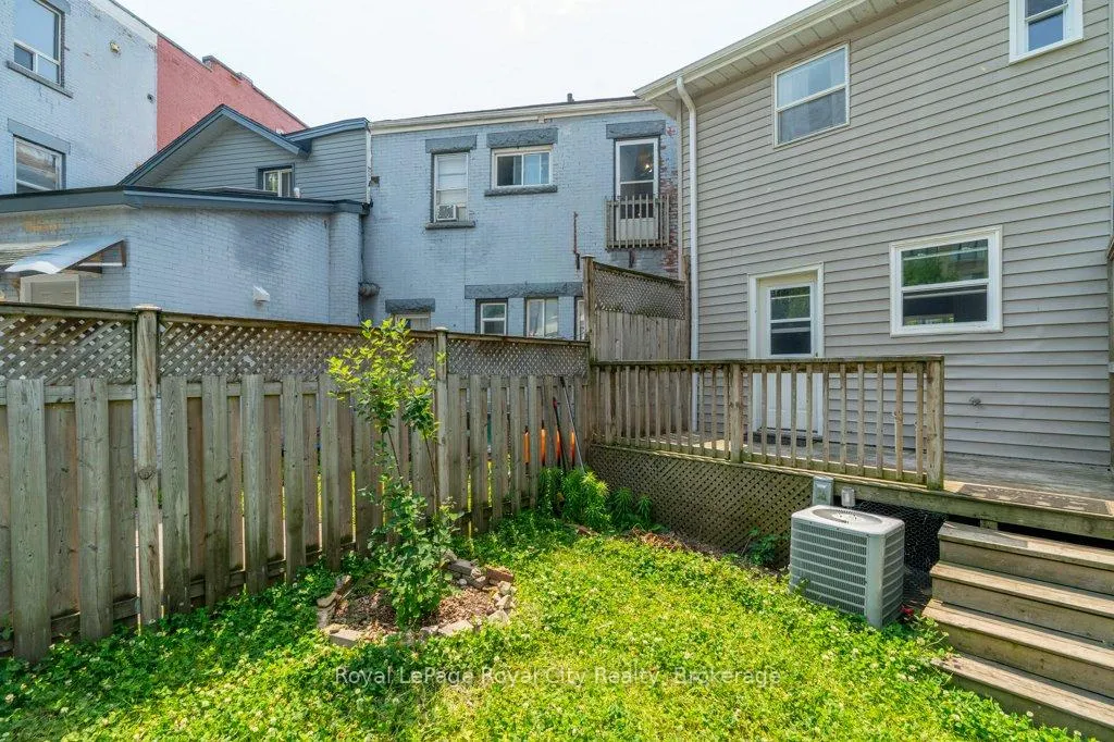 Photo 30 of 104 Neeve Street, Guelph, St. Patrick's Ward — HOMEH