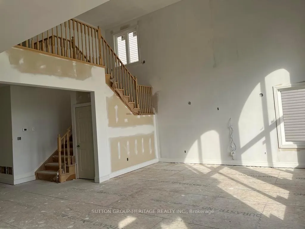 Photo 10 of 21 Rosy Beach Court, Ramara, Rural Ramara — HOMEH
