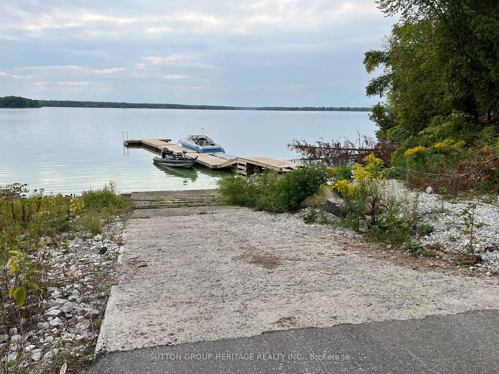 Photo 26 of 21 Rosy Beach Court, Ramara, Rural Ramara — HOMEH