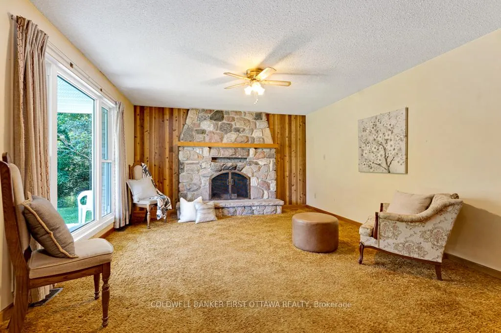 Photo 10 of 108 Willis Street, Lanark Highlands, Lanark Highlands (Lanark) Twp — HOMEH