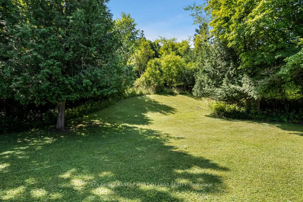 Photo 21 of 108 Willis Street, Lanark Highlands, Lanark Highlands (Lanark) Twp — HOMEH