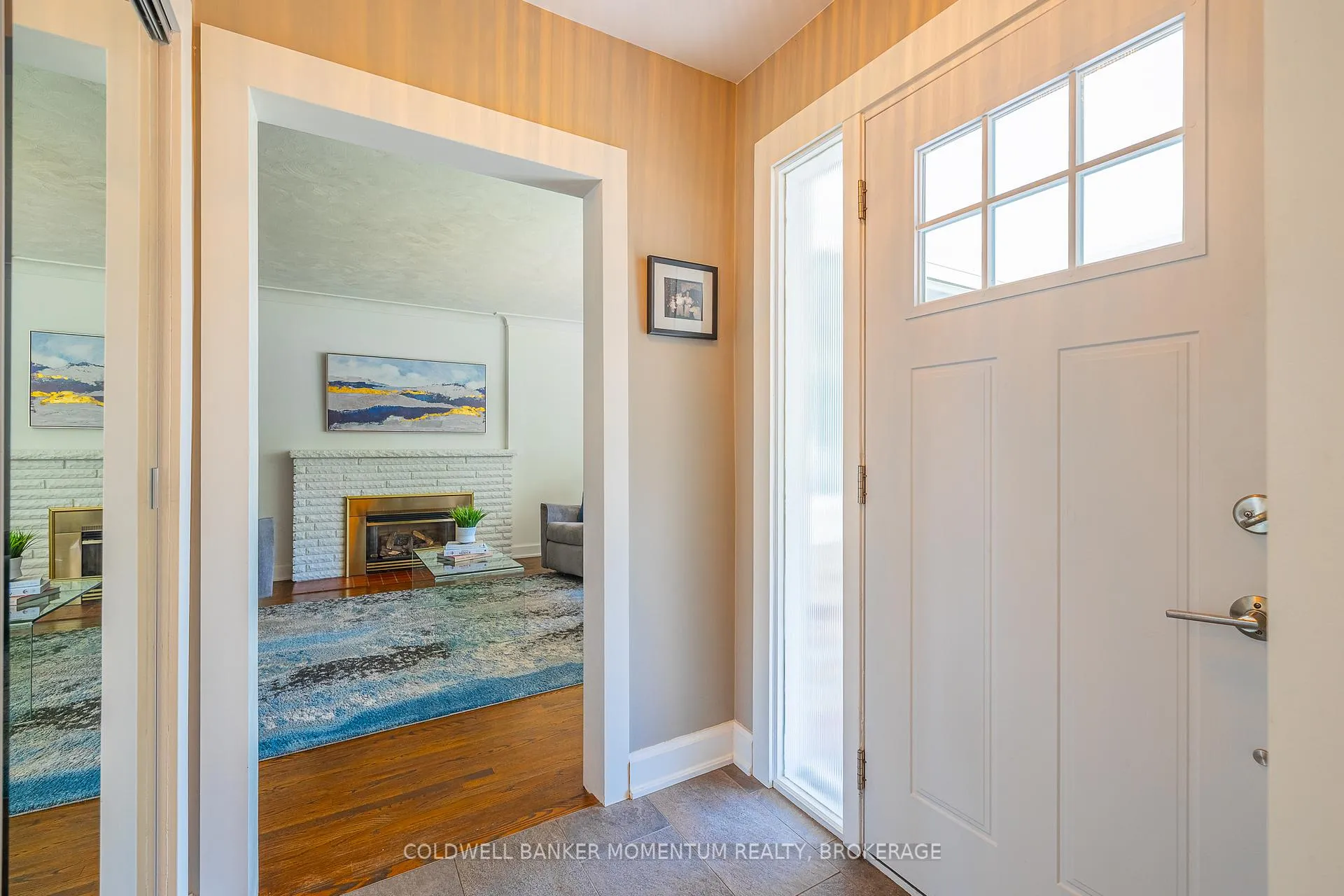 Photo 4 of 30 Cherryhill Drive, Grimsby, Grimsby East — HOMEH