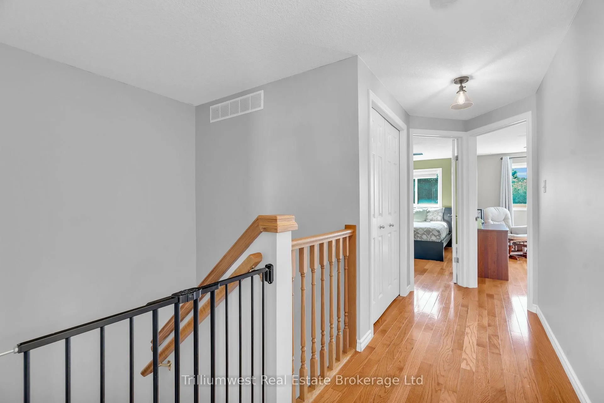 Photo 22 of 197 Stephanie Drive, Guelph, Willow West/Sugarbush/West Acres — HOMEH