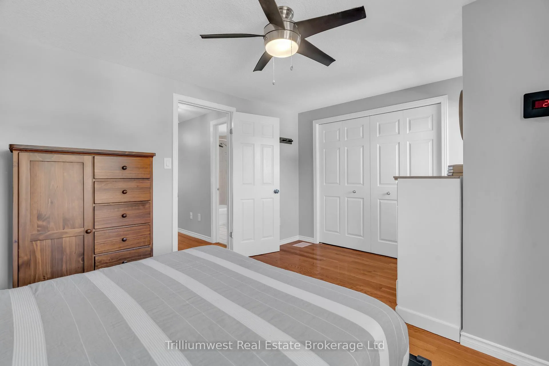 Photo 24 of 197 Stephanie Drive, Guelph, Willow West/Sugarbush/West Acres — HOMEH
