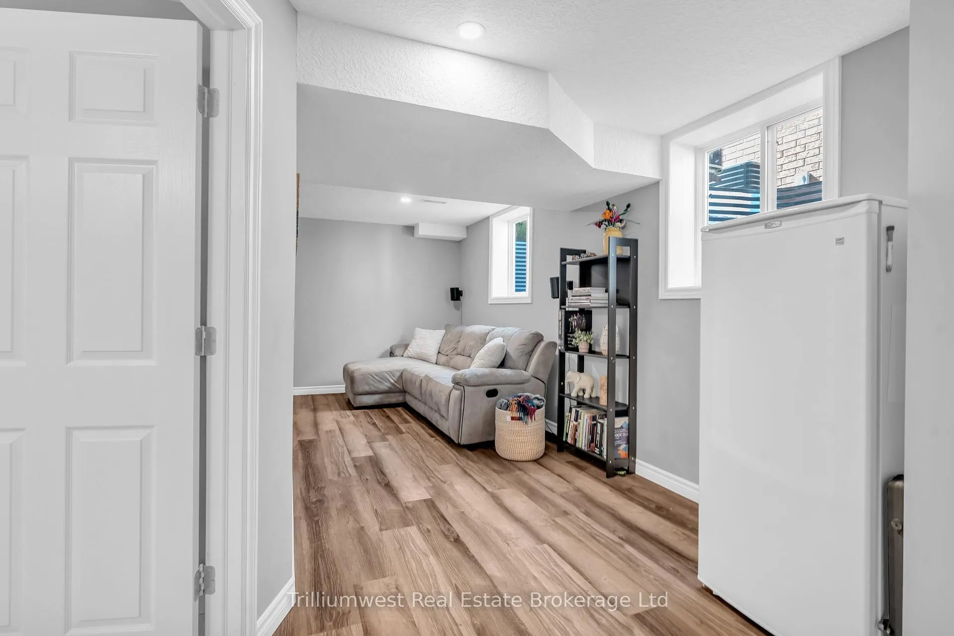 Photo 31 of 197 Stephanie Drive, Guelph, Willow West/Sugarbush/West Acres — HOMEH