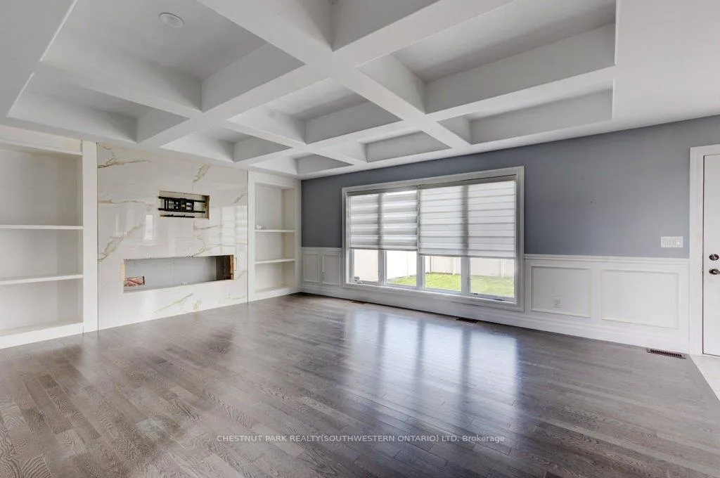 Photo 8 of 1145 Regency Crescent, Lakeshore — HOMEH