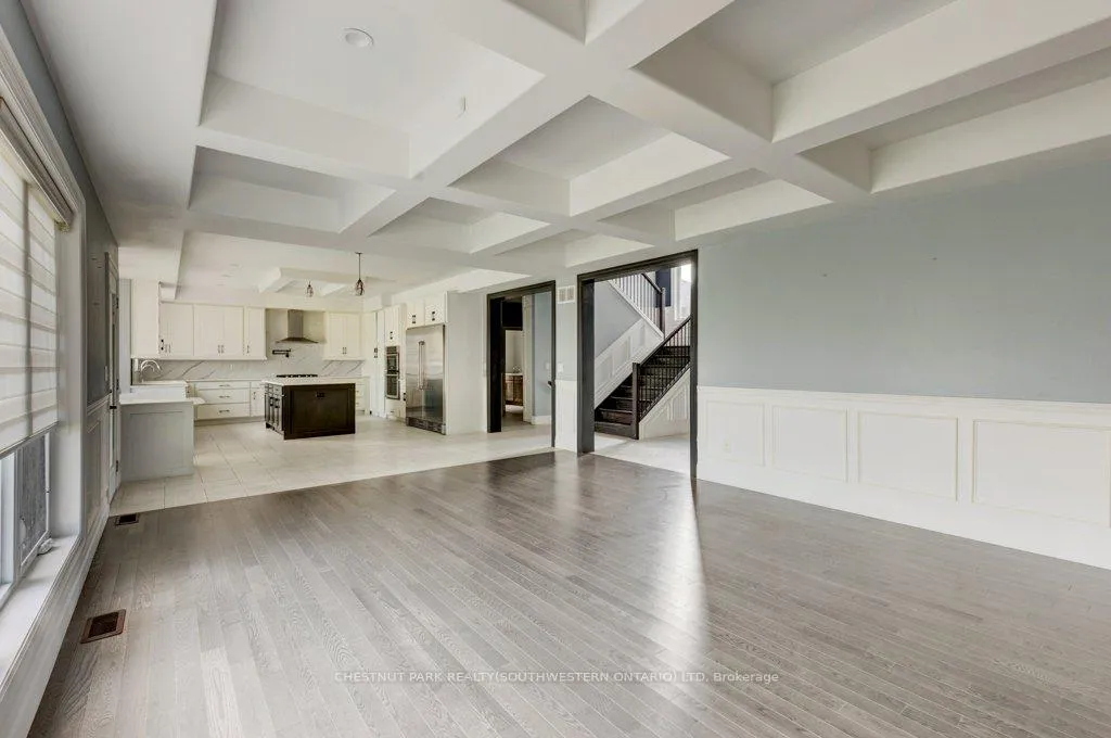 Photo 12 of 1145 Regency Crescent, Lakeshore — HOMEH