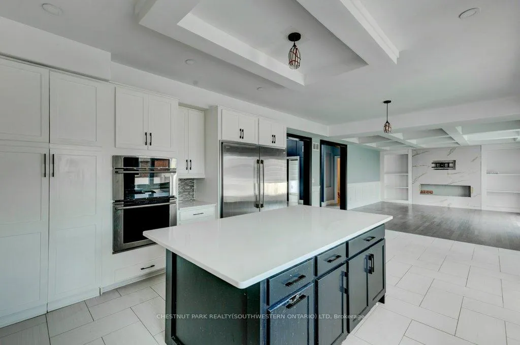 Photo 15 of 1145 Regency Crescent, Lakeshore — HOMEH