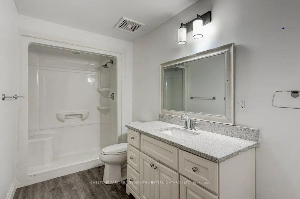 Photo 43 of 1145 Regency Crescent, Lakeshore — HOMEH