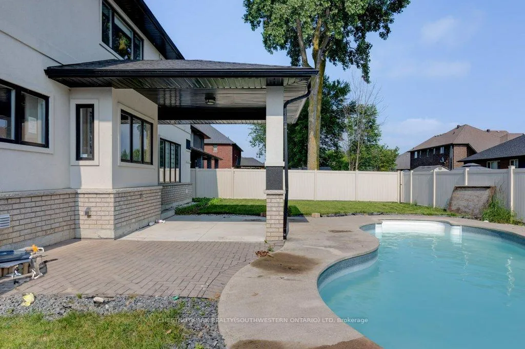 Photo 47 of 1145 Regency Crescent, Lakeshore — HOMEH