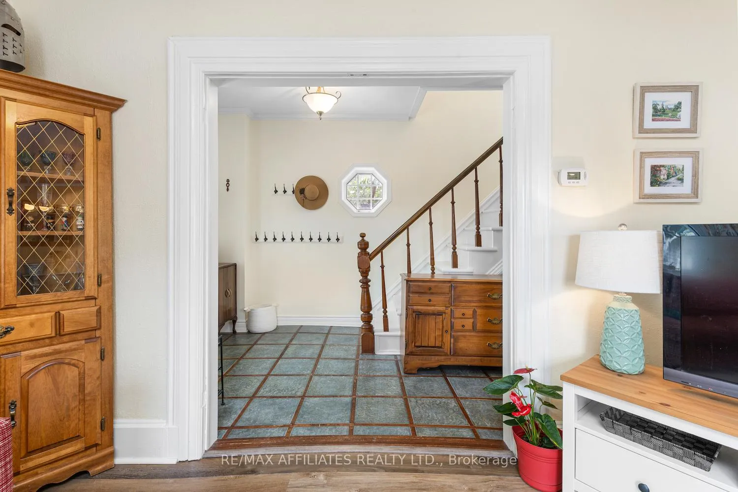 Photo 8 of 157 King Street, Carleton Place — HOMEH