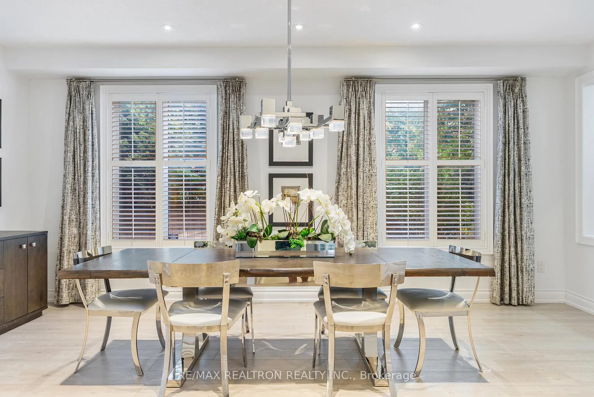 Photo 16 of 565 Thornhill Woods Drive, Vaughan, Patterson — HOMEH