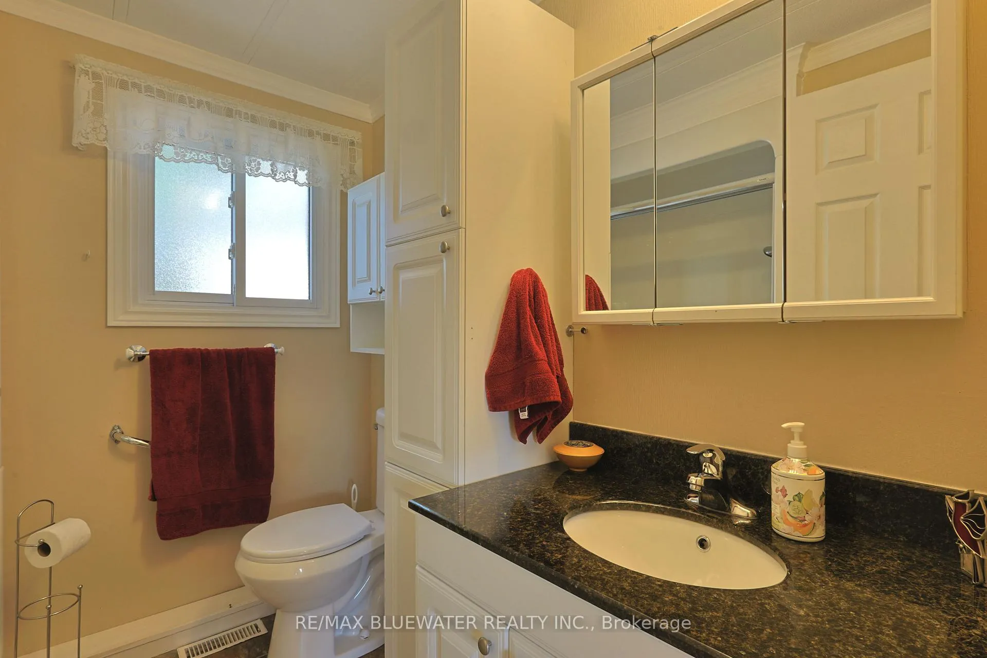 Photo 24 of 199 Pebble Beach Parkway, South Huron, Stephen Twp — HOMEH