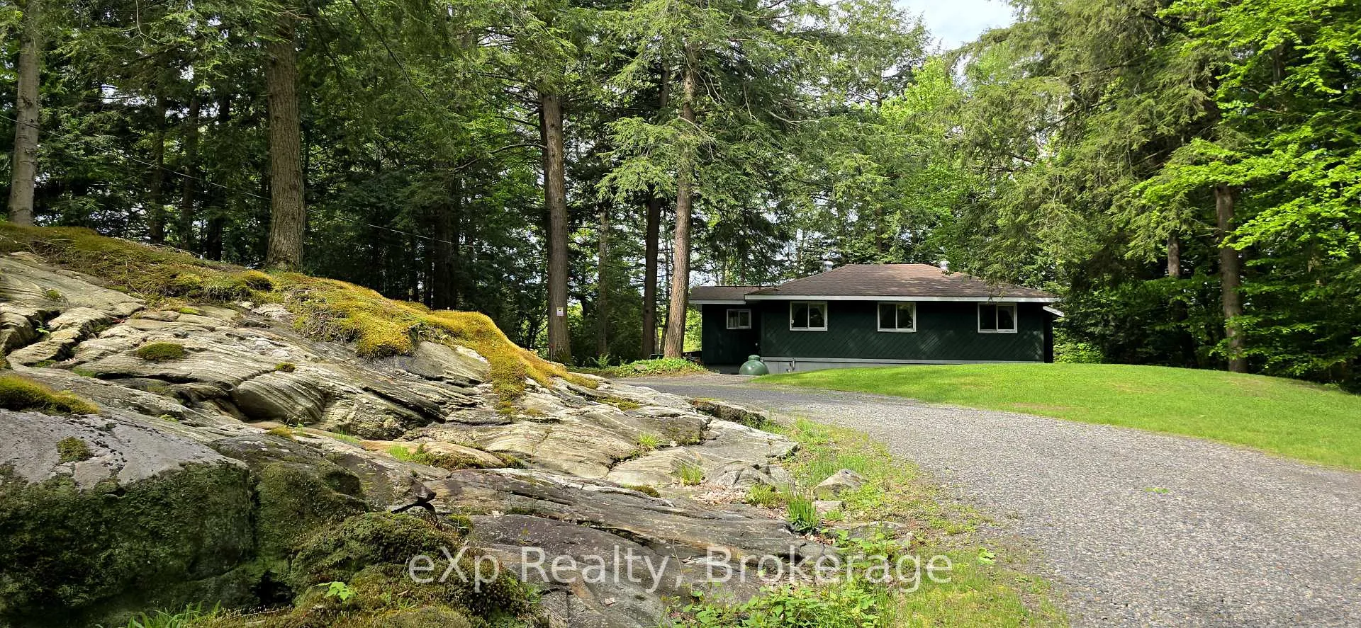Photo 1 of 36 Roberts Lake Road E, Seguin — HOMEH