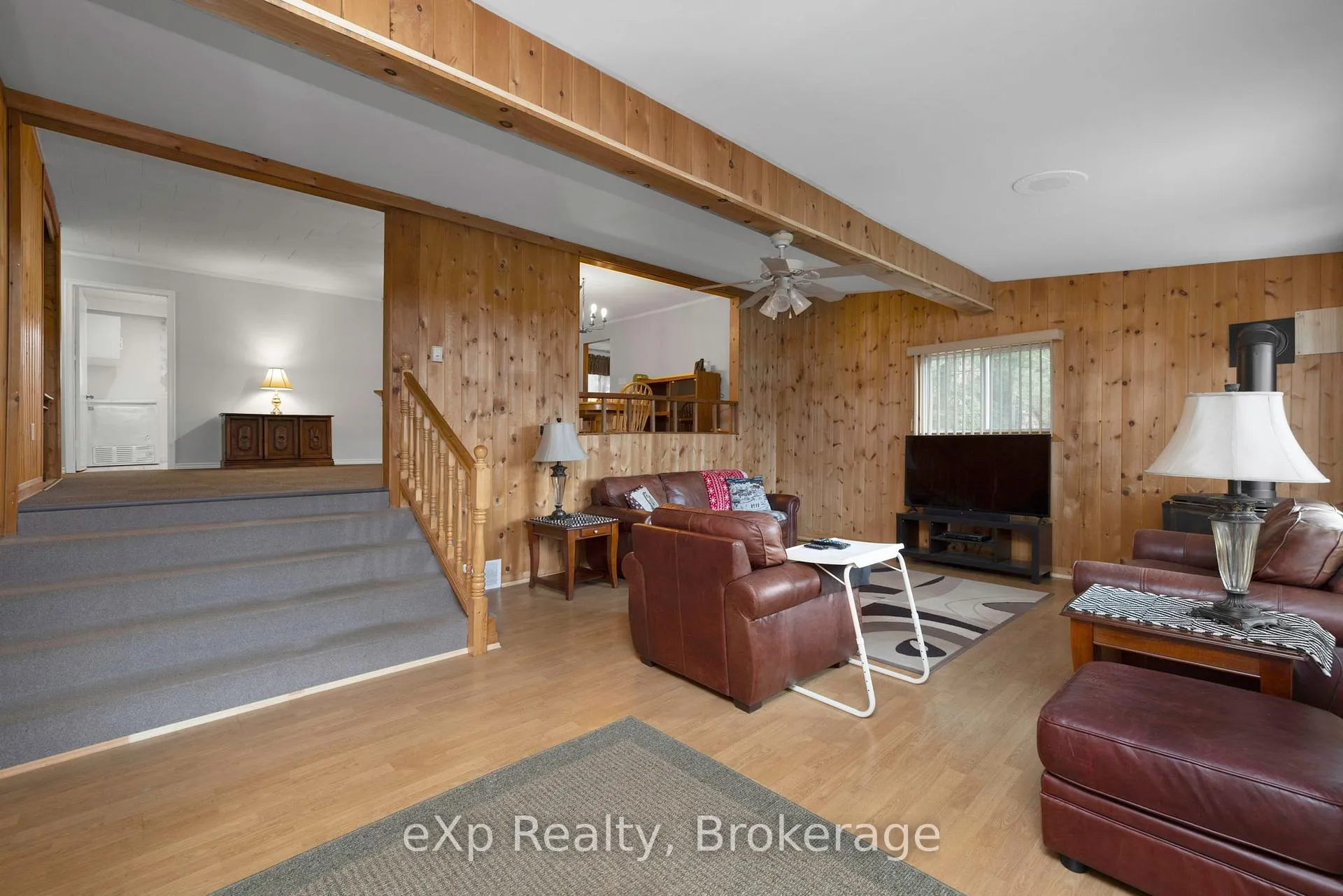 Photo 19 of 36 Roberts Lake Road E, Seguin — HOMEH