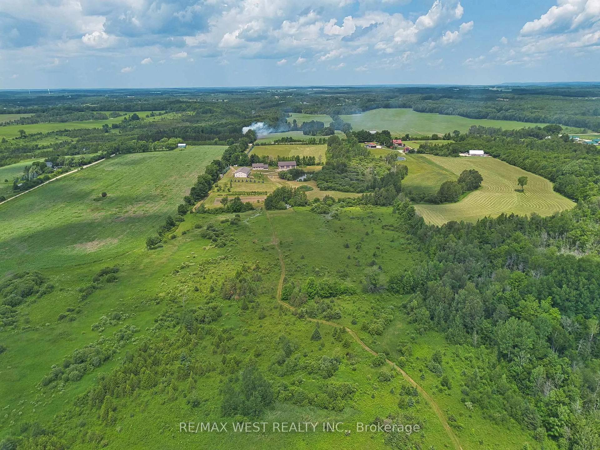 Photo 22 of 305234 South Line A, Grey Highlands — HOMEH