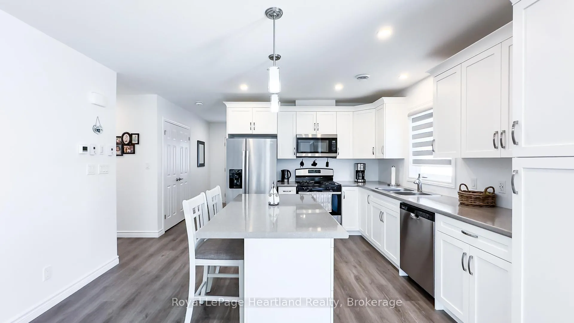 Photo 7 of 263 Lake Breeze Drive, Ashfield-Colborne-Wawanosh, Colborne — HOMEH