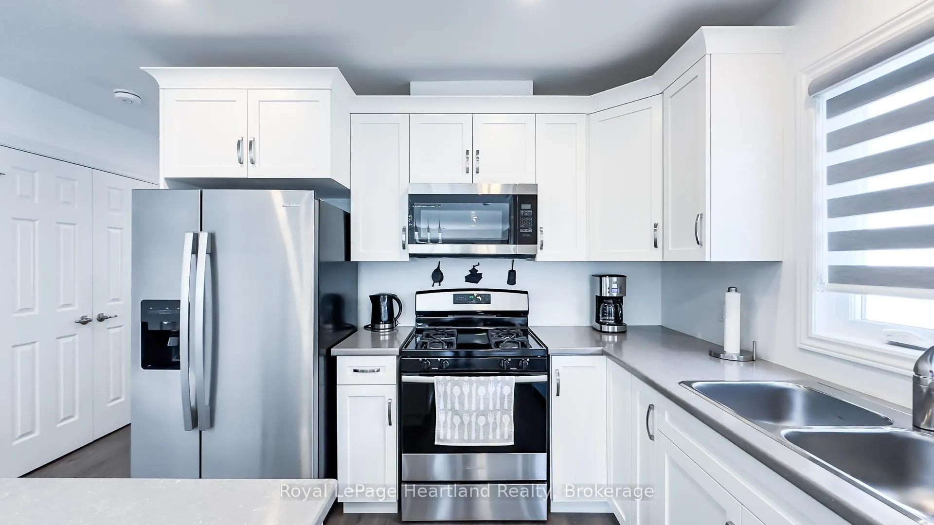 Photo 8 of 263 Lake Breeze Drive, Ashfield-Colborne-Wawanosh, Colborne — HOMEH