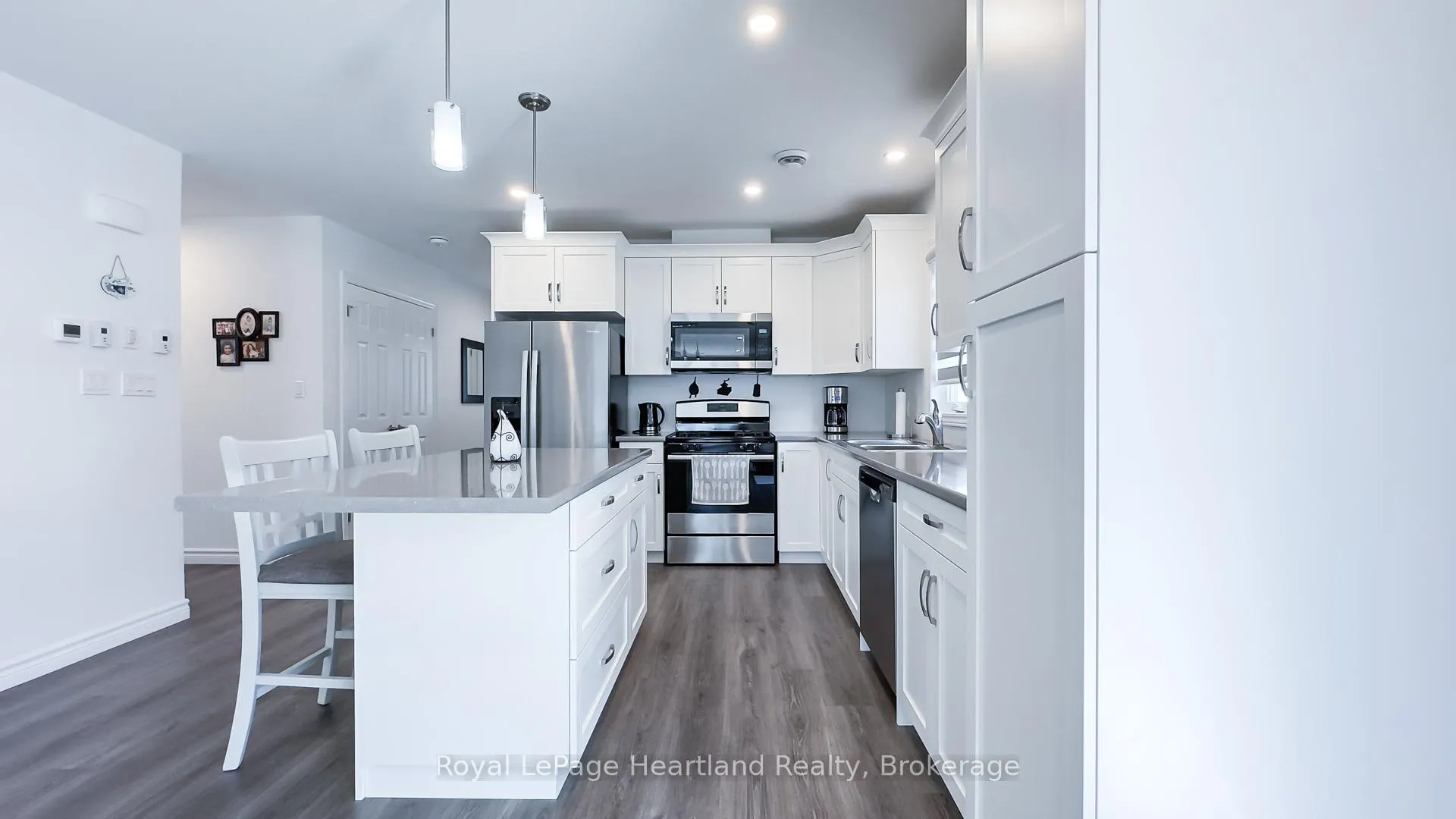 Photo 9 of 263 Lake Breeze Drive, Ashfield-Colborne-Wawanosh, Colborne — HOMEH