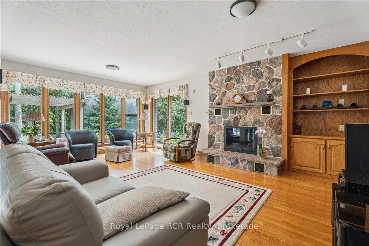 Photo 12 of 324011 Side Road 27, Meaford — HOMEH