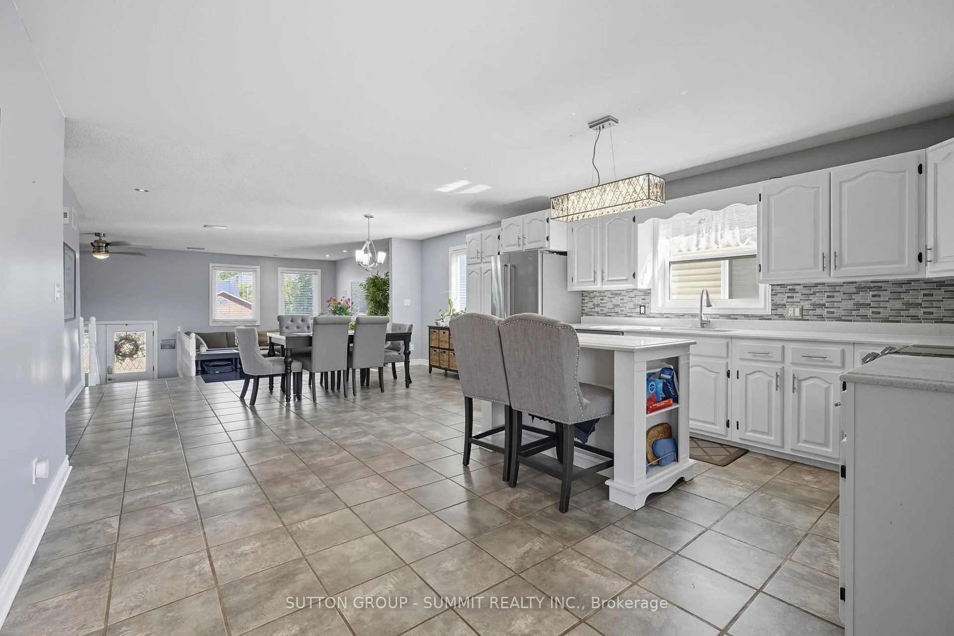 Photo 12 of 7491 Scholfield Road, Niagara Falls, Casey — HOMEH