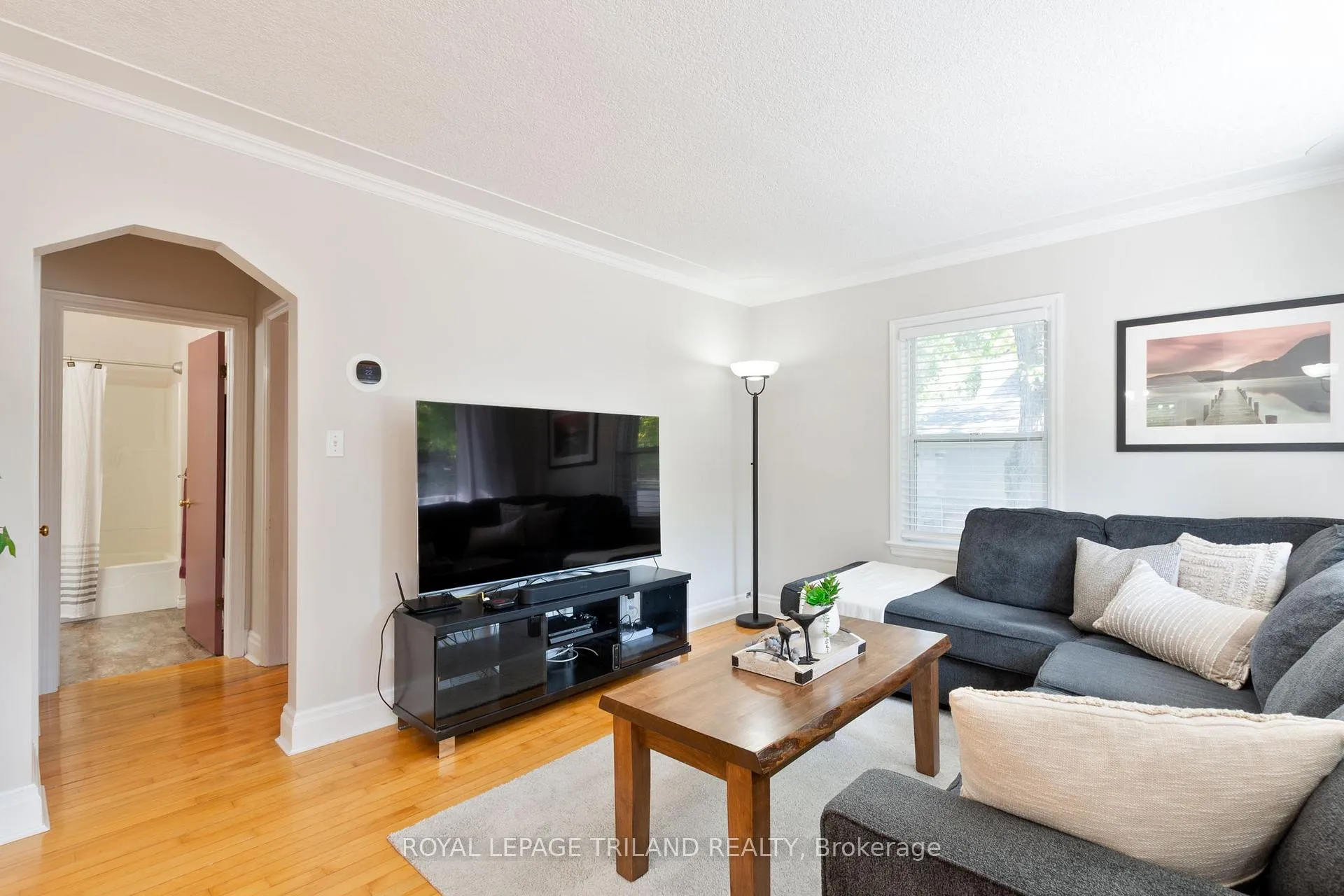 Photo 6 of 130 Duchess Avenue, Lucan Biddulph, Lucan — HOMEH