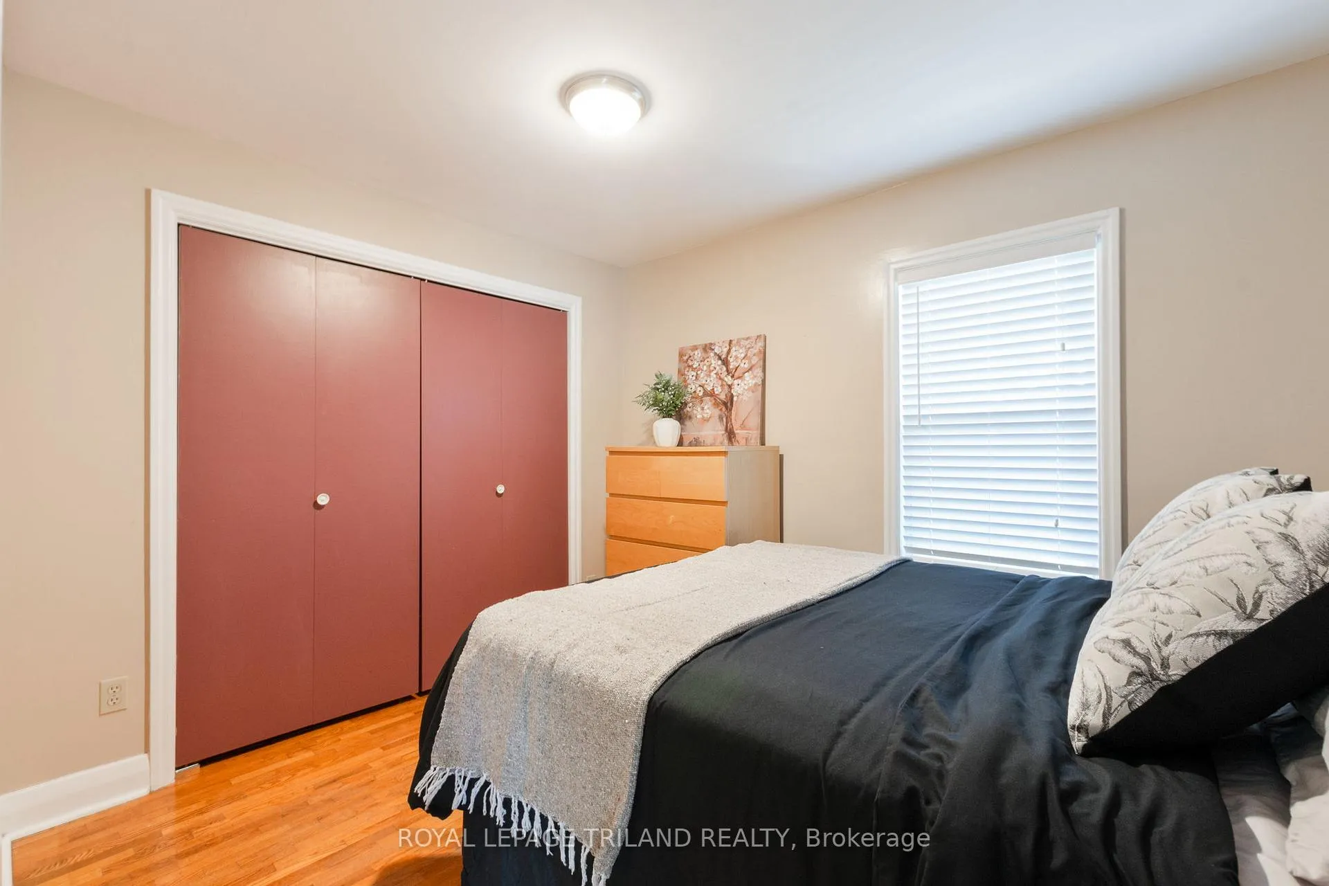 Photo 15 of 130 Duchess Avenue, Lucan Biddulph, Lucan — HOMEH