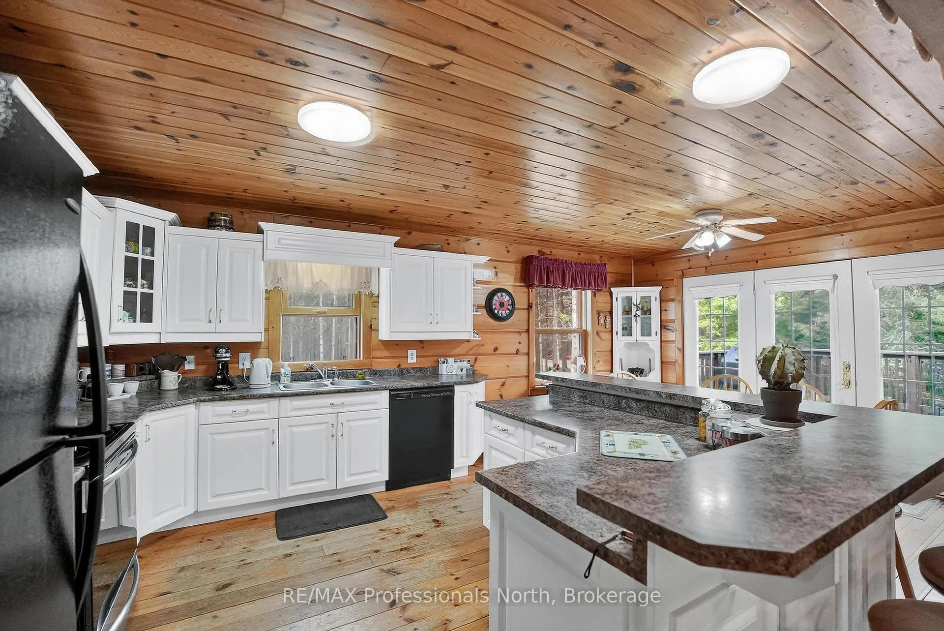 Photo 8 of 1183 Conway Road, Minden Hills, Snowdon — HOMEH
